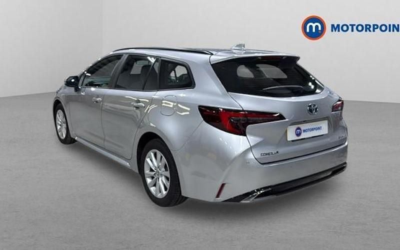 Used Toyota Corolla 140 HP (102 kW) 2026 Estate