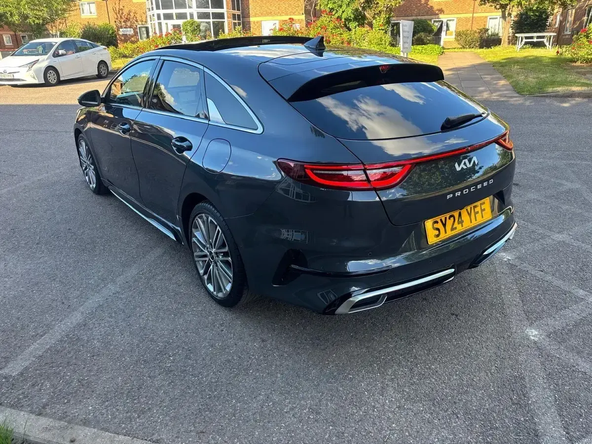 Used Kia ProCeed GT-Line S 2024 Grey Estate