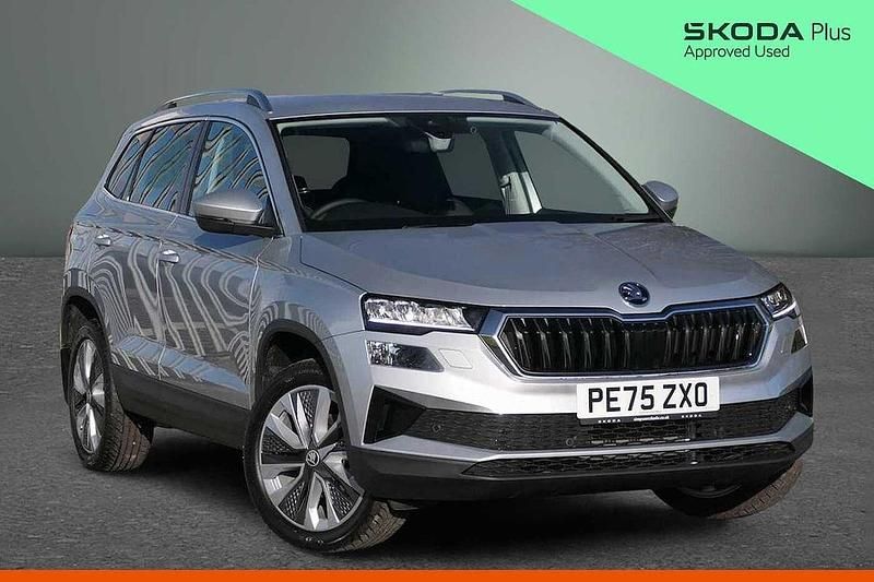 New Skoda Karoq SE L 85 HP (62 kW) 2025 Brilliant silver metallic SUV
