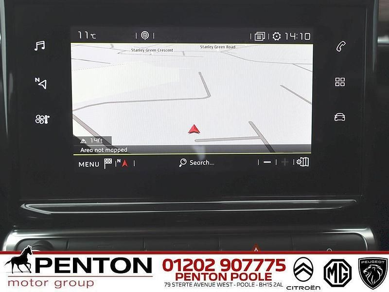 Used Citroën C3 PureTech 110 HP (80 kW) 2022 White Hatchback