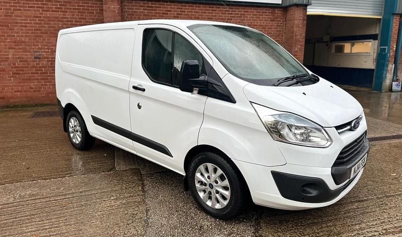White Used 2014 Ford Transit Custom Trend Van | £3,995 (Fair price) - Image 1/4
