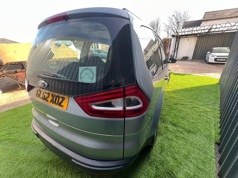Used Ford Galaxy Zetec 140 HP (102 kW) 2013 Silver MPV