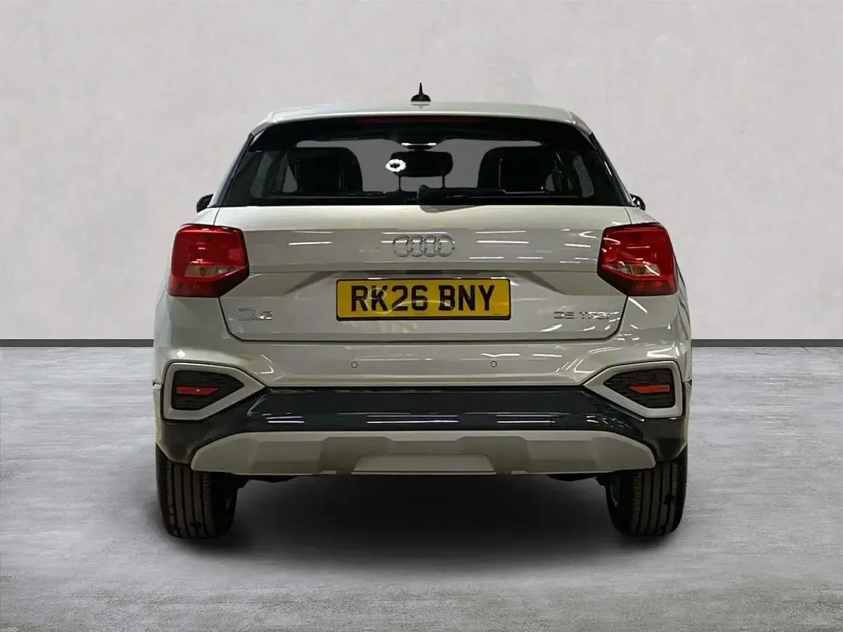 Used Audi Q2 Sport 150 HP (110 kW) 2026 Silver SUV