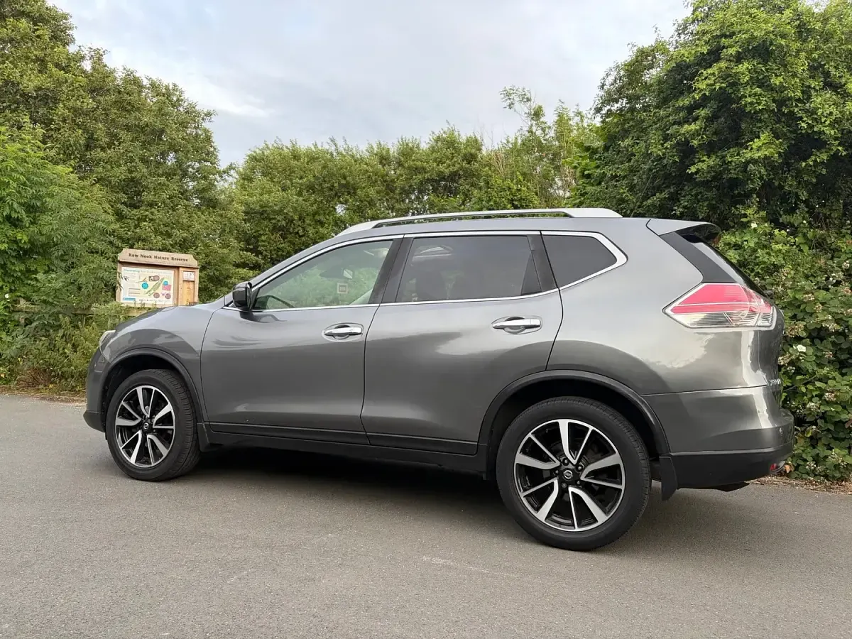 Used Nissan X-Trail N-TEC 130 HP (95 kW) 2016 Grey SUV