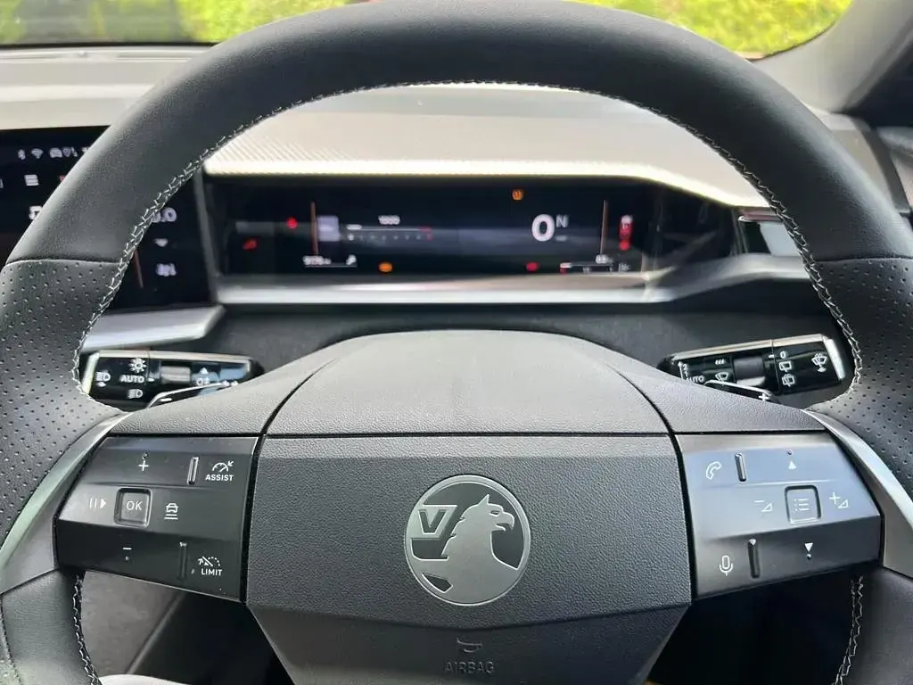 Used Vauxhall Grandland X Ultimate 2025 Brown SUV