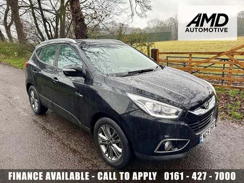 Black Used 2015 Hyundai ix35 SE SUV | £6,270 (Fair price) - Image 1/4