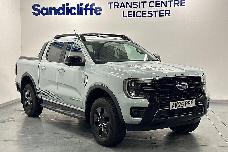 Begagnad Ford Ranger 281 HK (206 kW) 2025 Grå Pickup