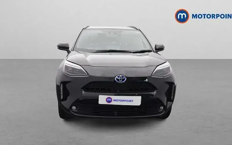 Used Toyota Yaris Hybrid Design 116 HP (85 kW) 2026 Estate