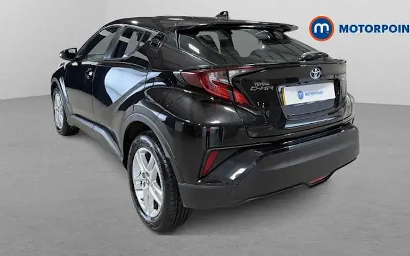 Used Toyota C-HR 122 HP (89 kW) 2023 Black SUV