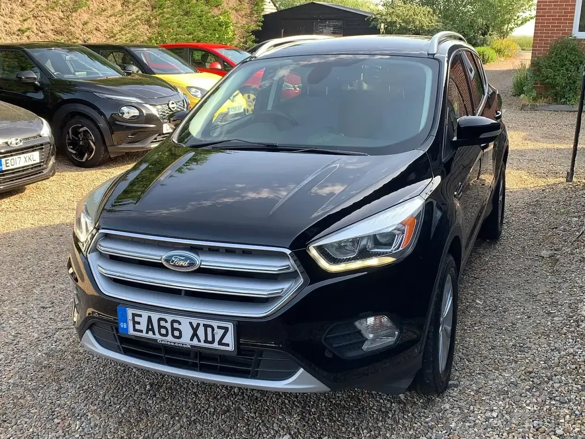 Used Ford Kuga Titanium 150 HP (110 kW) 2016 Black SUV