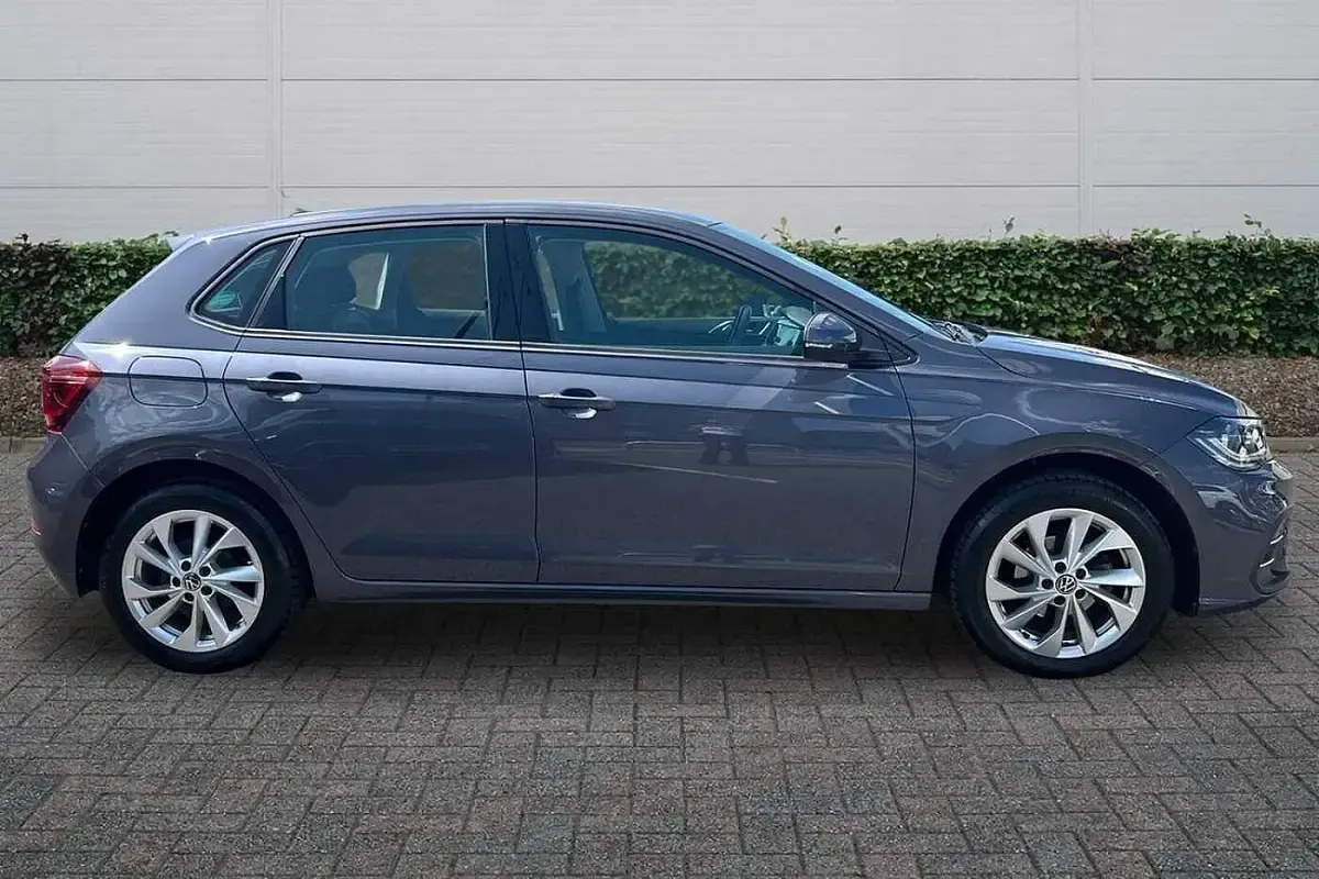 Used VW Polo Style 95 HP (69 kW) 2024 Grey Hatchback