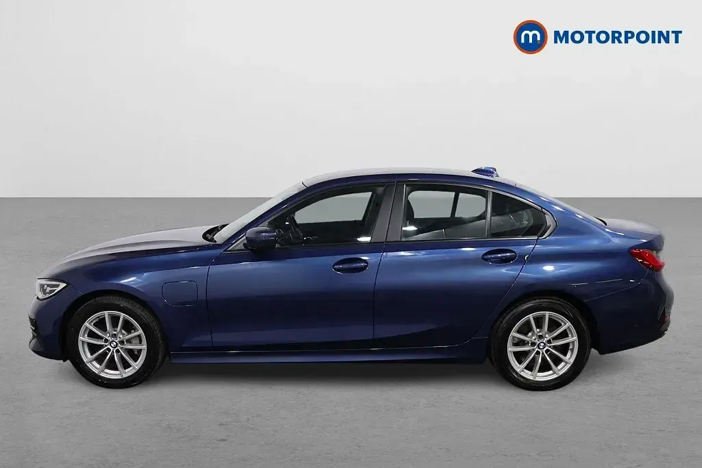 Used BMW 330e 2020 Blue Sedan