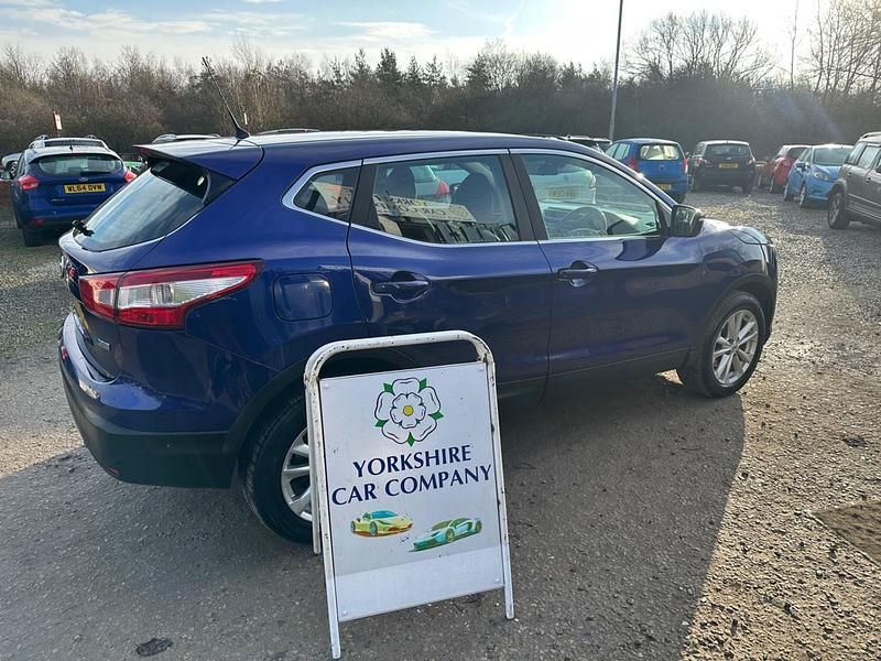 Used Nissan Qashqai Acenta 110 HP (80 kW) 2014 Blue SUV