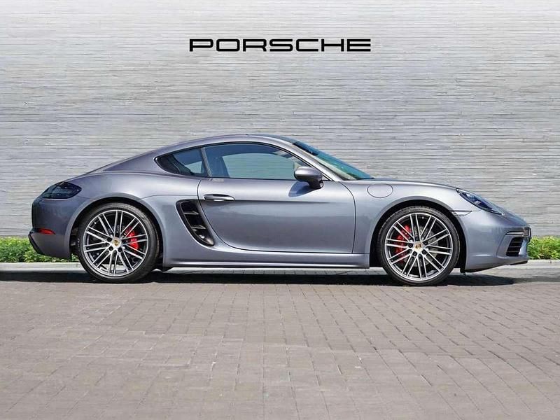 Used Porsche Cayman 345 HP (253 kW) 2025 Grey Coupe