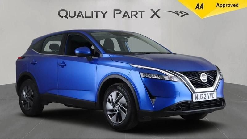 Blue Used 2022 Nissan Qashqai Acenta Premium SUV | £15,350 (Super price) - Image 1/4