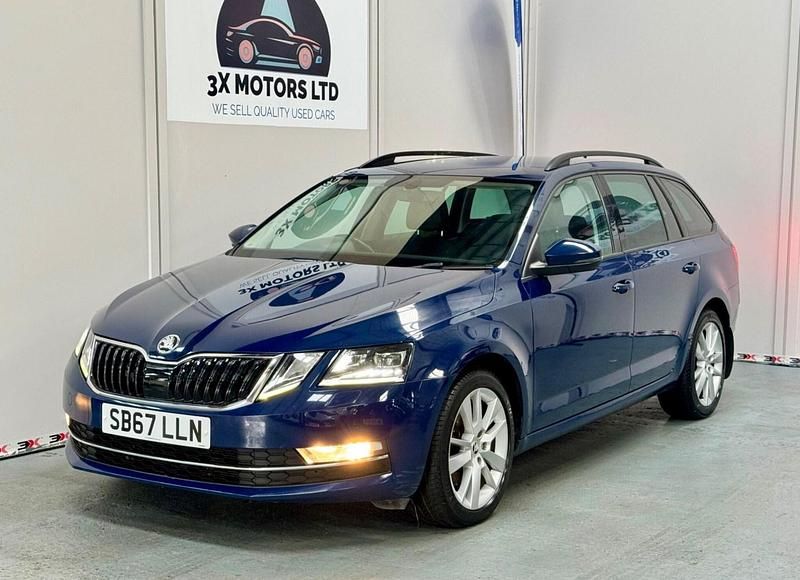 Used Skoda Octavia SE L 150 HP (110 kW) 2018 Blue Estate