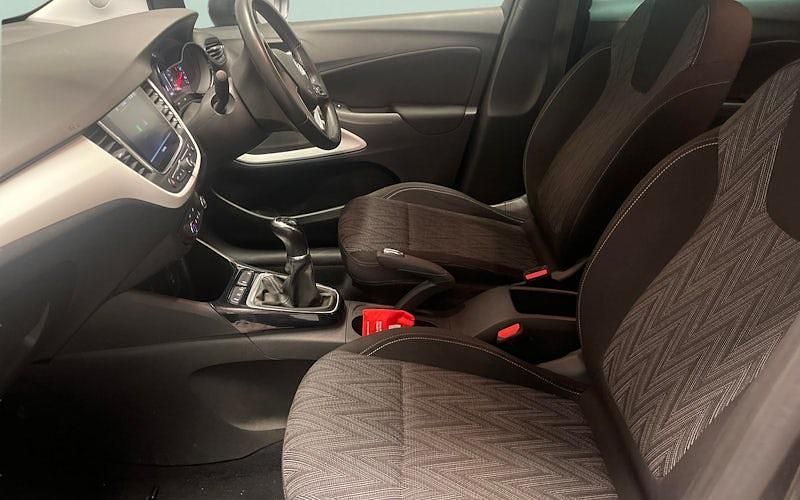 Used Vauxhall Crossland X SRi 83 HP (61 kW) 2020 Grey SUV