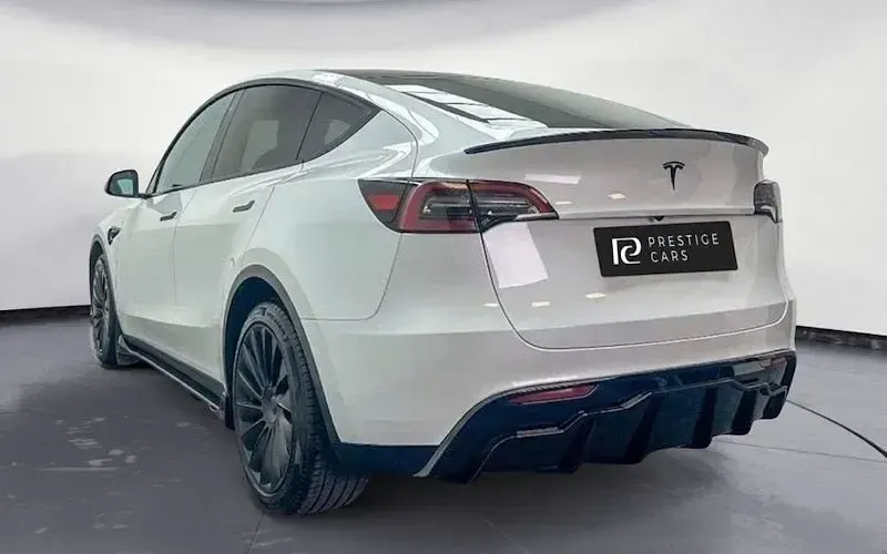 Used Tesla Model Y Standard Range 219 kW (299 HP) 2024 SUV