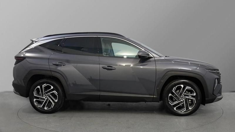 Used Hyundai Tucson Ultimate 215 HP (158 kW) 2025 Ecotronic grey SUV