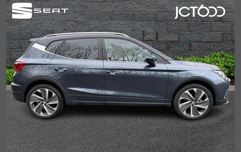 Used Seat Arona FR Sport 113 HP (83 kW) 2025 Grey SUV