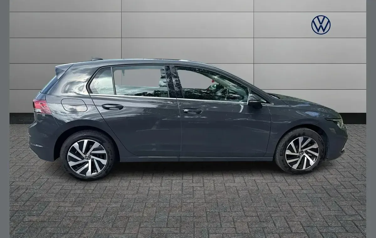 Used VW Golf VIII Style 204 HP (150 kW) 2023 Grey Hatchback