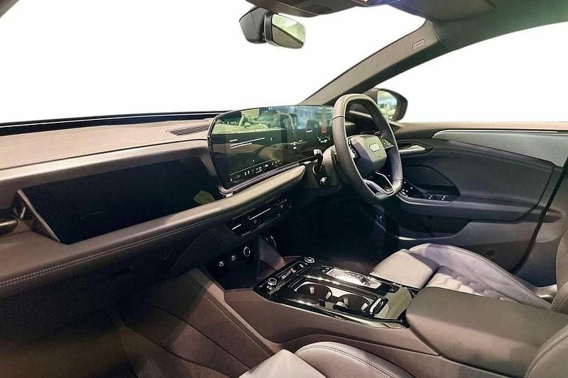 New Audi A6 e-tron S-Line 269 kW (367 HP) 2025 Grey Estate