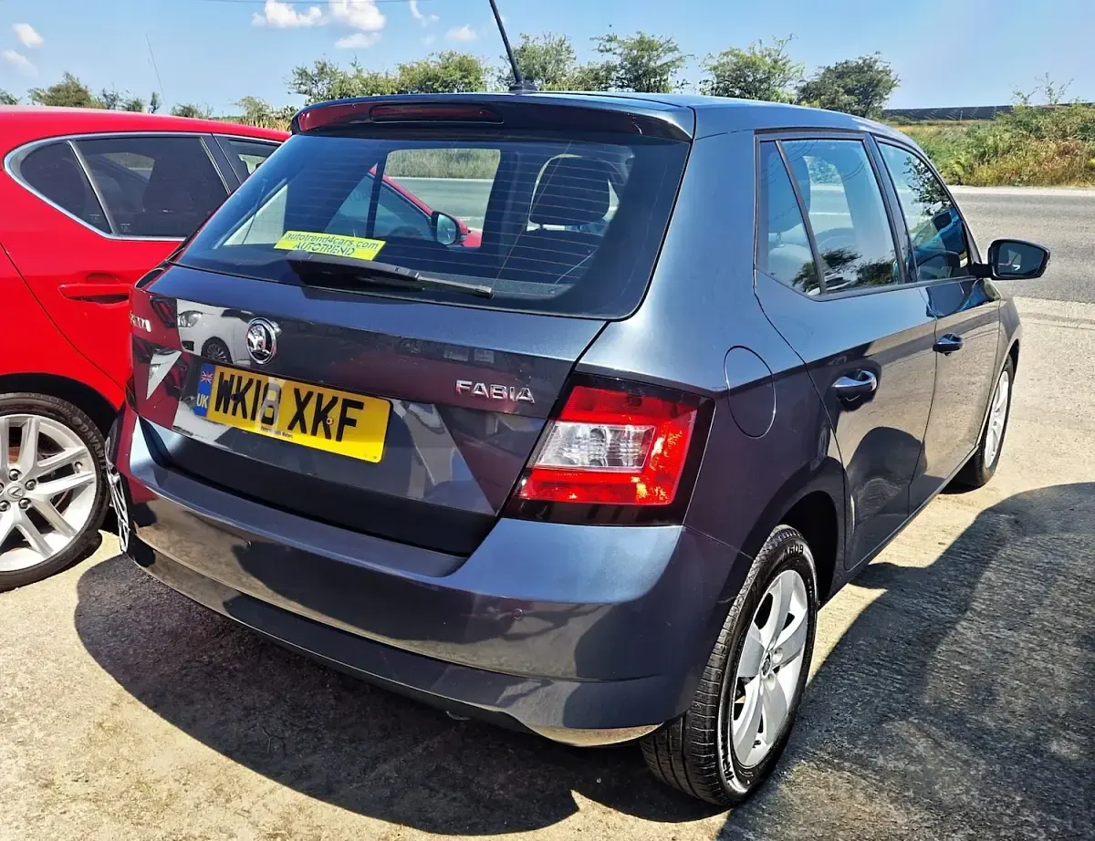 Used Skoda Fabia SE 95 HP (69 kW) 2018 Grey Hatchback