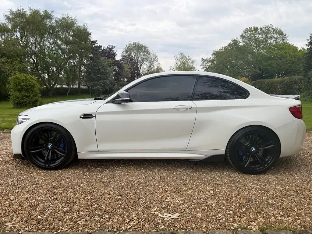 Begagnad BMW M2 2017 Vit Sportkupé