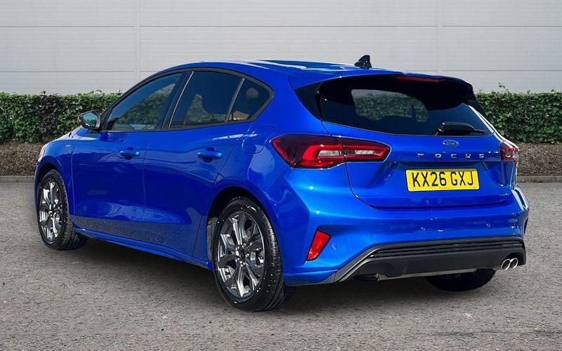 New Ford Focus ST-Line 155 HP (114 kW) 2025 Hatchback