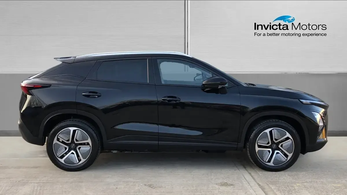 Used Omoda 5 150 kW (204 HP) 2025 Black SUV