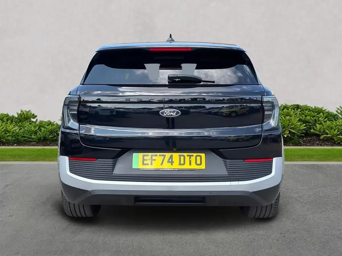 Used Ford Explorer Select 210 kW (286 HP) 2025 Black SUV