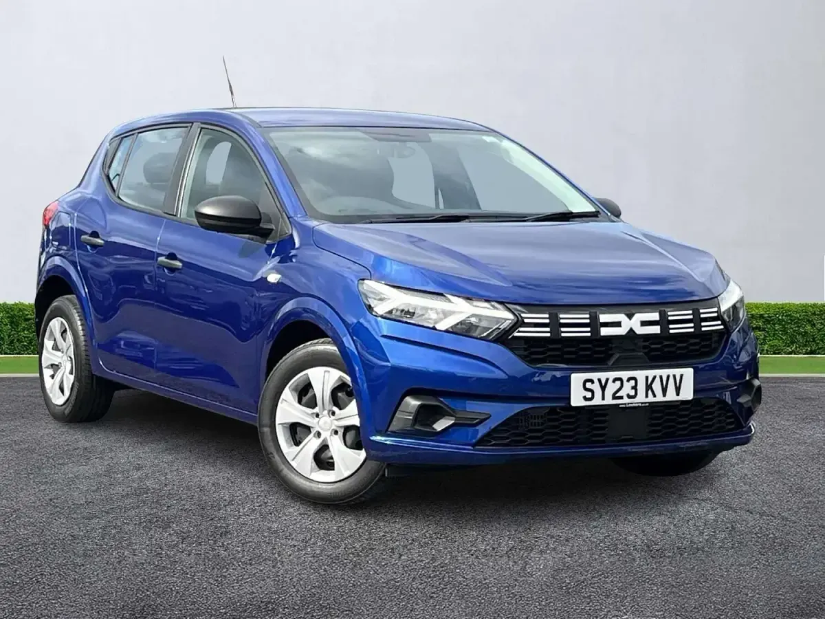 Used Dacia Sandero Essentiel 91 HP (66 kW) 2023 Hatchback