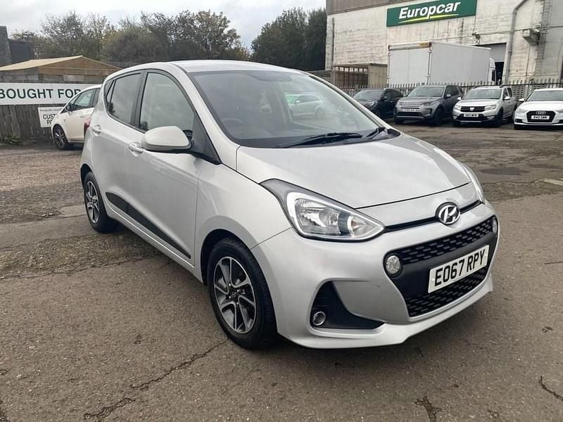 Silver Used 2017 Hyundai i10 Premium Hatchback | £6,495 (Good price) - Image 1/4