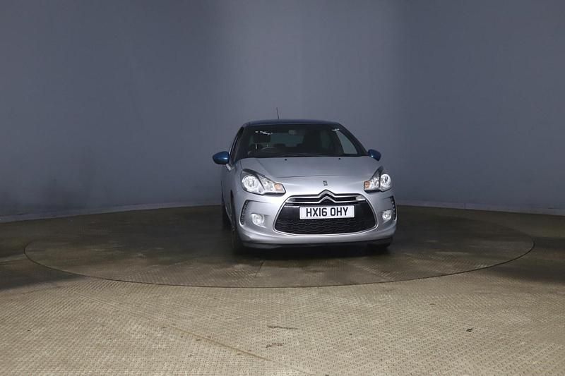 Used DS Automobiles DS3 110 HP (80 kW) 2016 Silver Hatchback