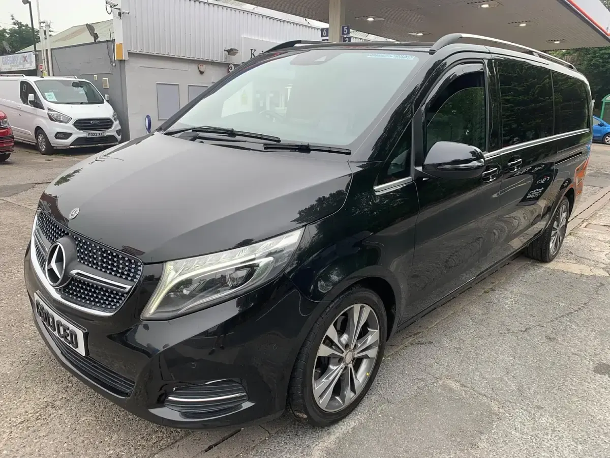 Used Mercedes V220 163 HP (119 kW) 2017 Black MPV
