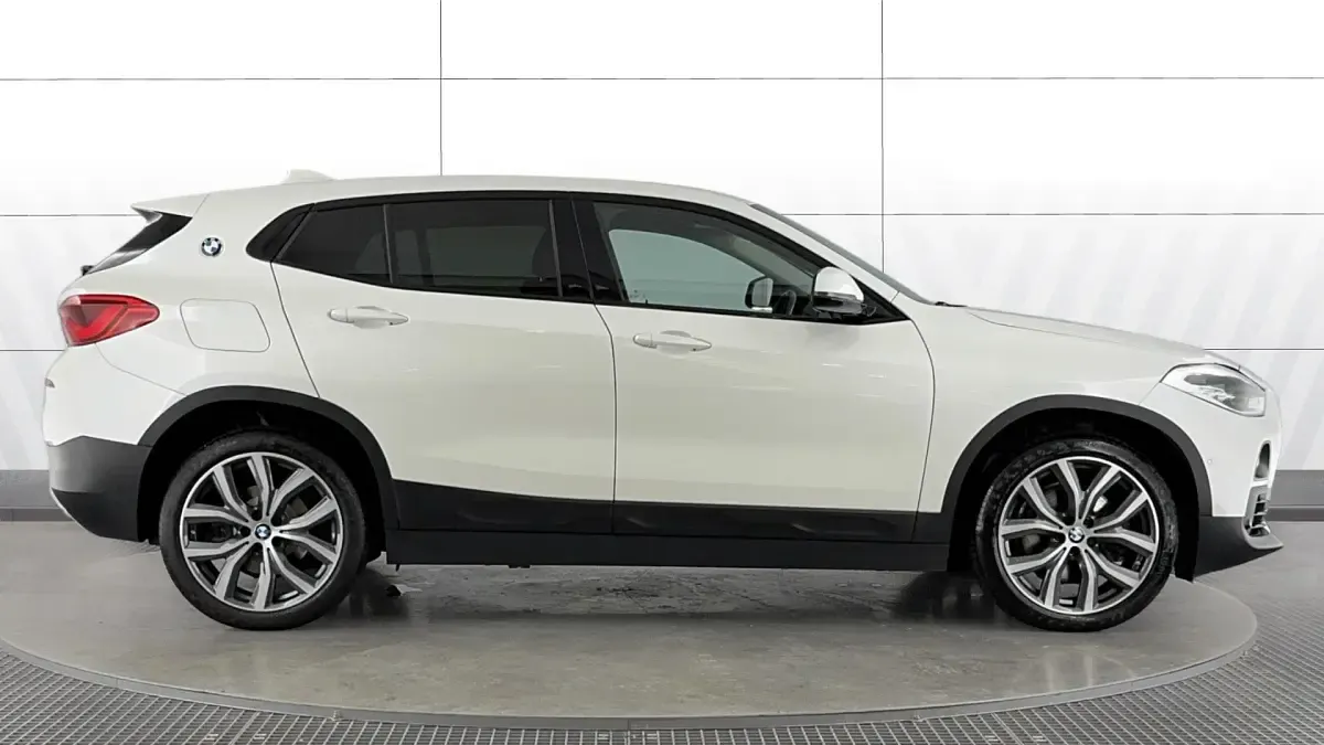 Used BMW X2 Performance 190 HP (139 kW) 2018 Mineral white SUV