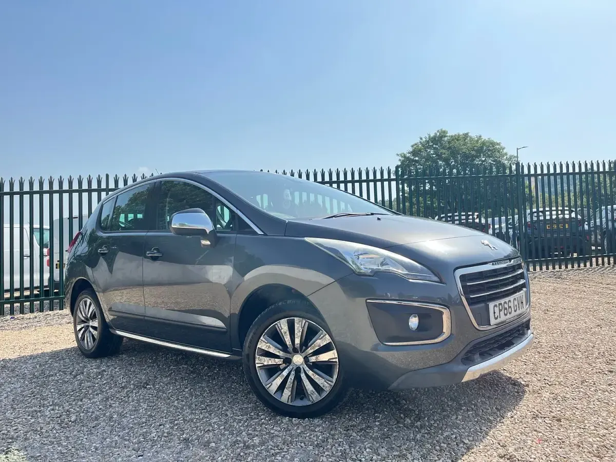 Used Peugeot 3008 Active 120 HP (88 kW) 2017 Grey SUV