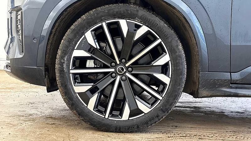 Used Volvo XC90 Ultra 455 HP (334 kW) 2025 Blue SUV