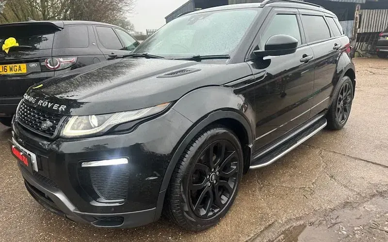 Used Land Rover Range Rover evoque HSE Dynamic 179 HP (131 kW) 2017 Hatchback