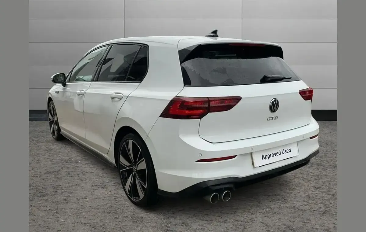 Used VW Golf VIII GTD 200 HP (147 kW) 2023 White Hatchback