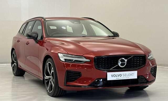 New 2025 Volvo V60 Plus Estate | £41,950 (Super price) - Image 1/4