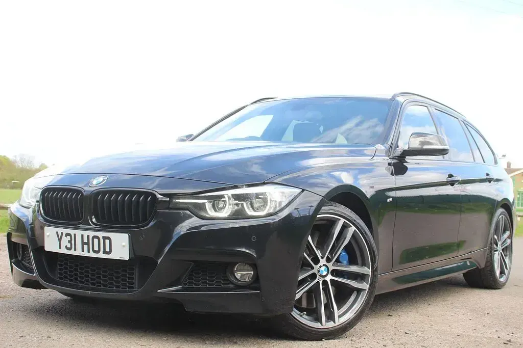 Used BMW 330 M Sport 2018 Black Estate