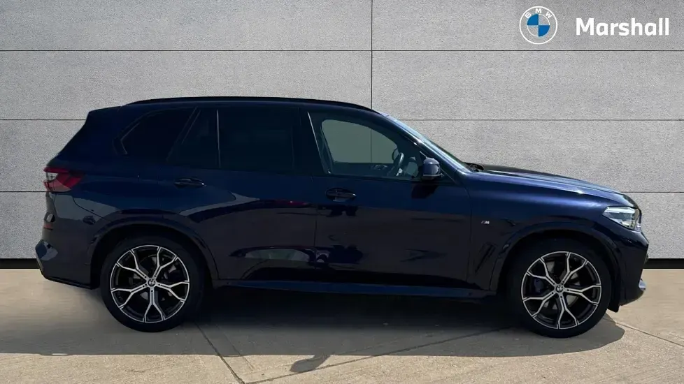 Used BMW X5 M Sport 282 HP (207 kW) 2022 Blue SUV