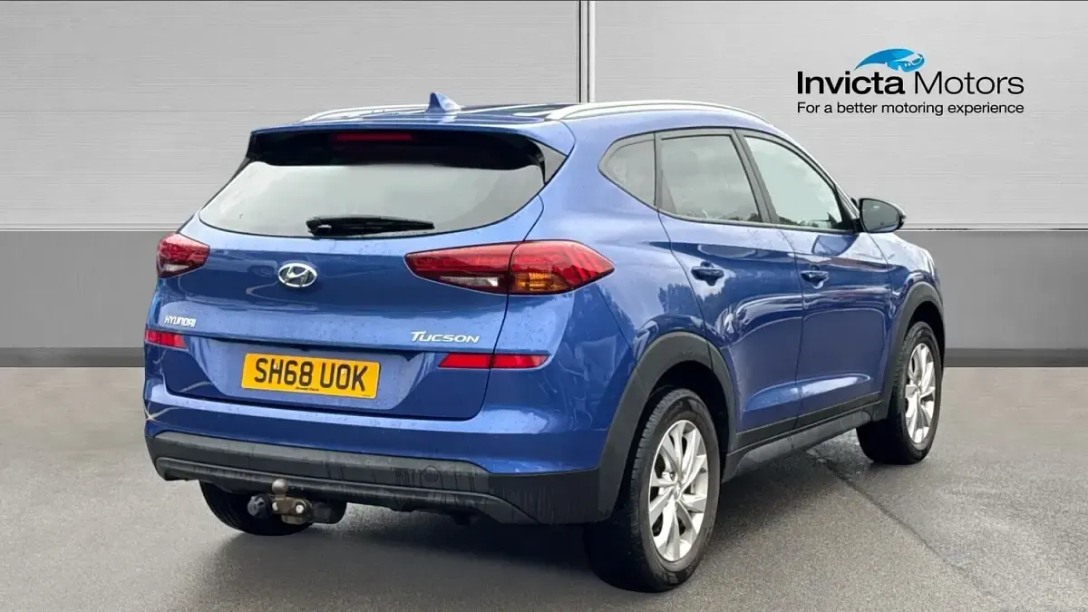 Used Hyundai Tucson SE 132 HP (97 kW) 2018 Stellar blue metallic SUV