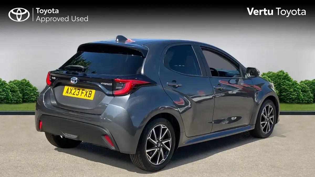 Used Toyota Yaris Design 116 HP (85 kW) 2023 Grey Hatchback