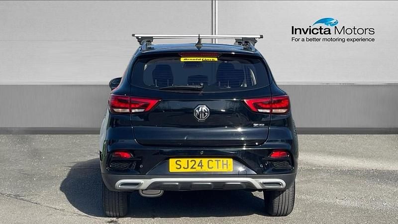 Used MG ZS Excite 106 HP (77 kW) 2024 Black SUV
