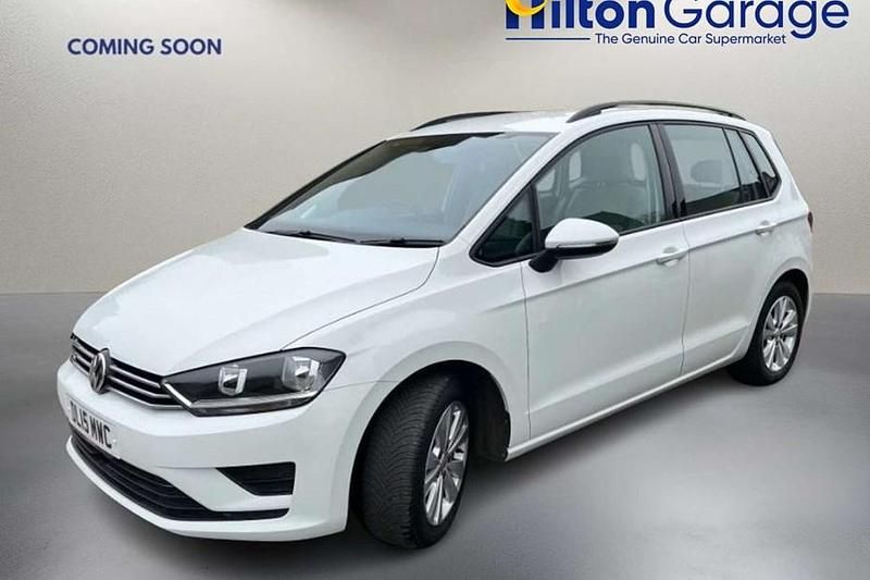 Used VW Golf VII SE 110 HP (80 kW) 2015