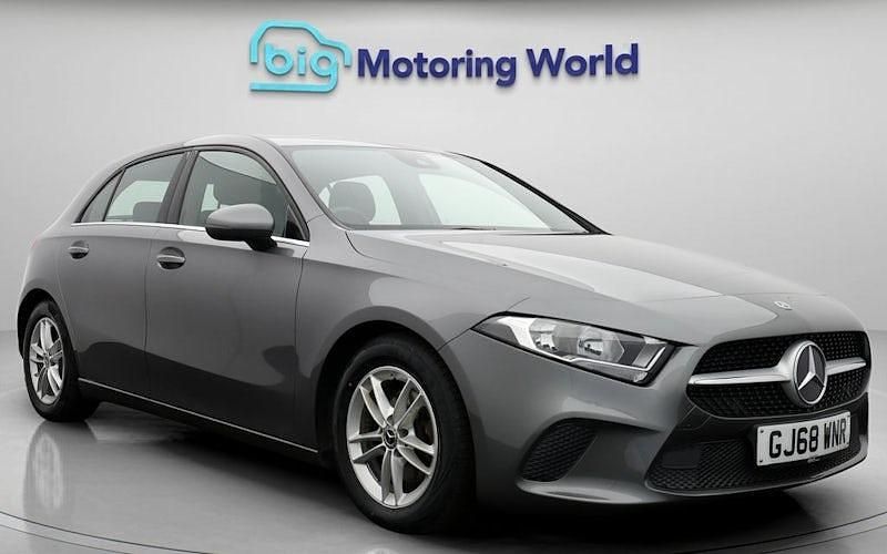 Used 2022 Mercedes A180 SE Hatchback | £13,500 (Super price) - Image 1/4