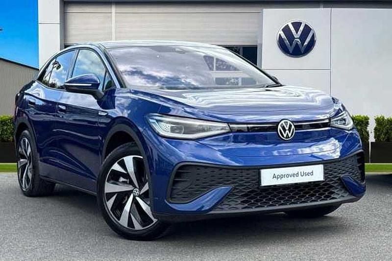 Blue Used 2025 VW ID.5 Pro SUV | £31,390 (A bit pricey) - Image 1/4
