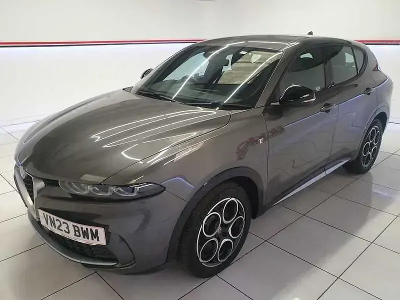 Used Alfa Romeo Tonale Ti 160 HP (117 kW) 2023 Grey SUV